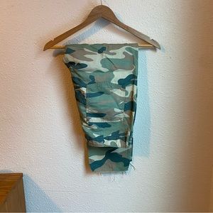 MOTHER Green Camo Crop Jeans Pants Size 31